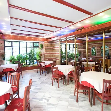 Family Flora Hotel Nesebar