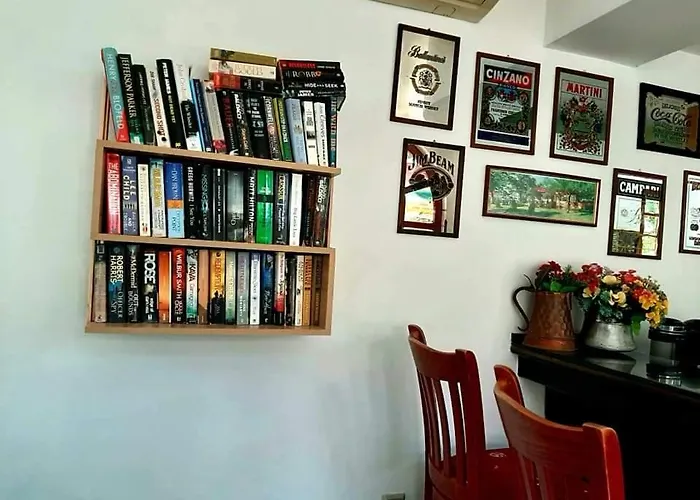 Family Flora Хотел 2*