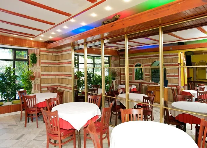 Family Flora Hotel Nesebar